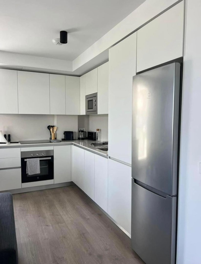 2 Bed Top Floor Apartment in Estepona