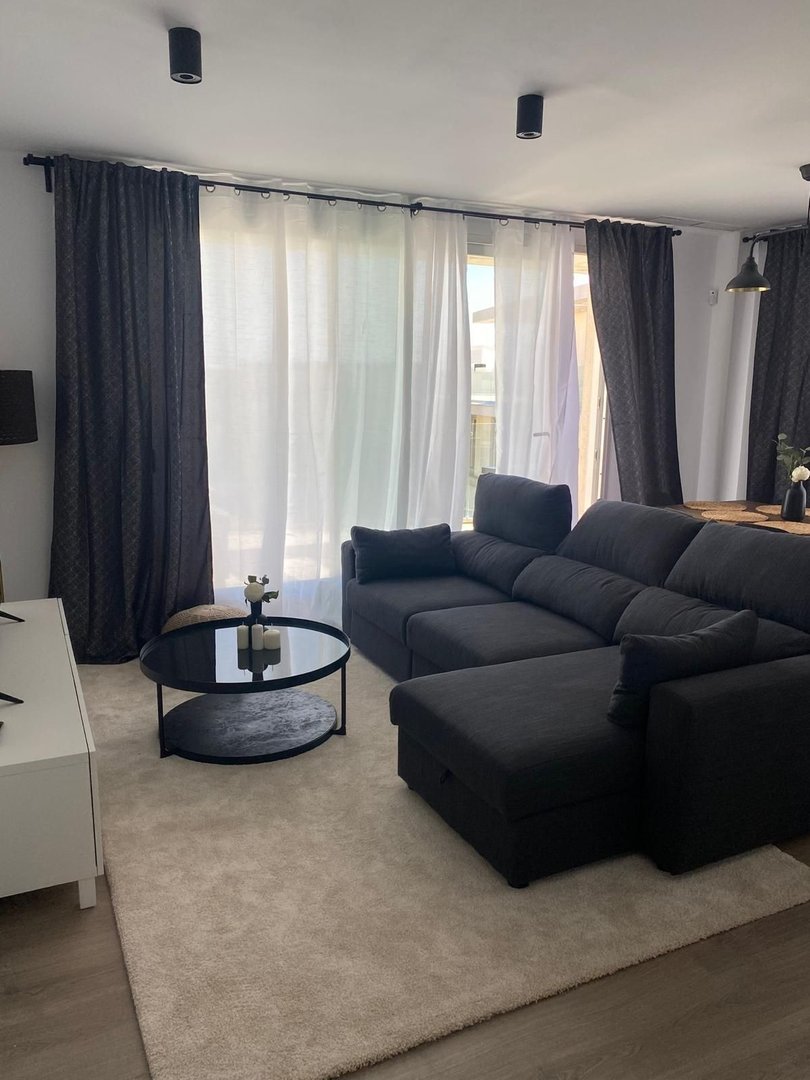 2 Bed Top Floor Apartment in Estepona