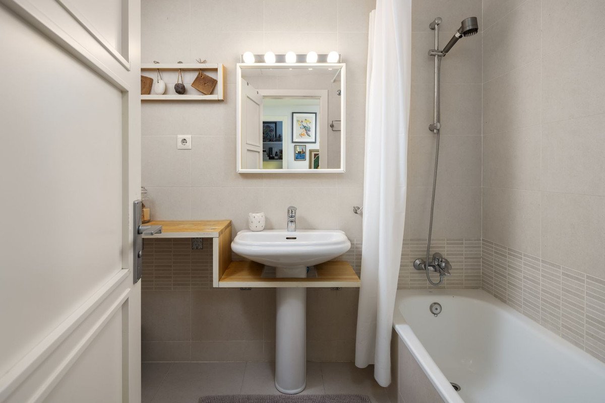 2 Bed Ground Floor Apartment in Benalmadena Costa