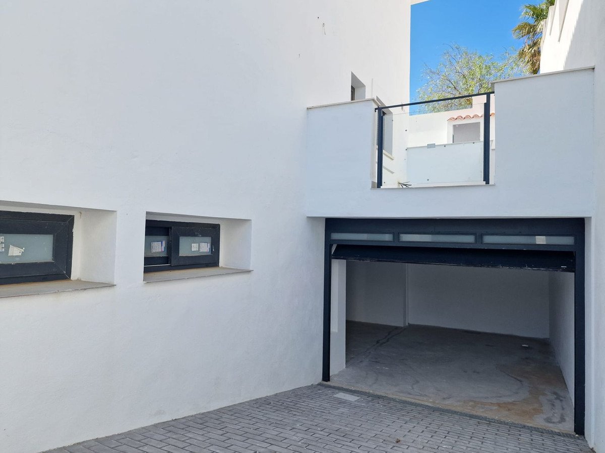 3 Bed Detached Villa in Manilva
