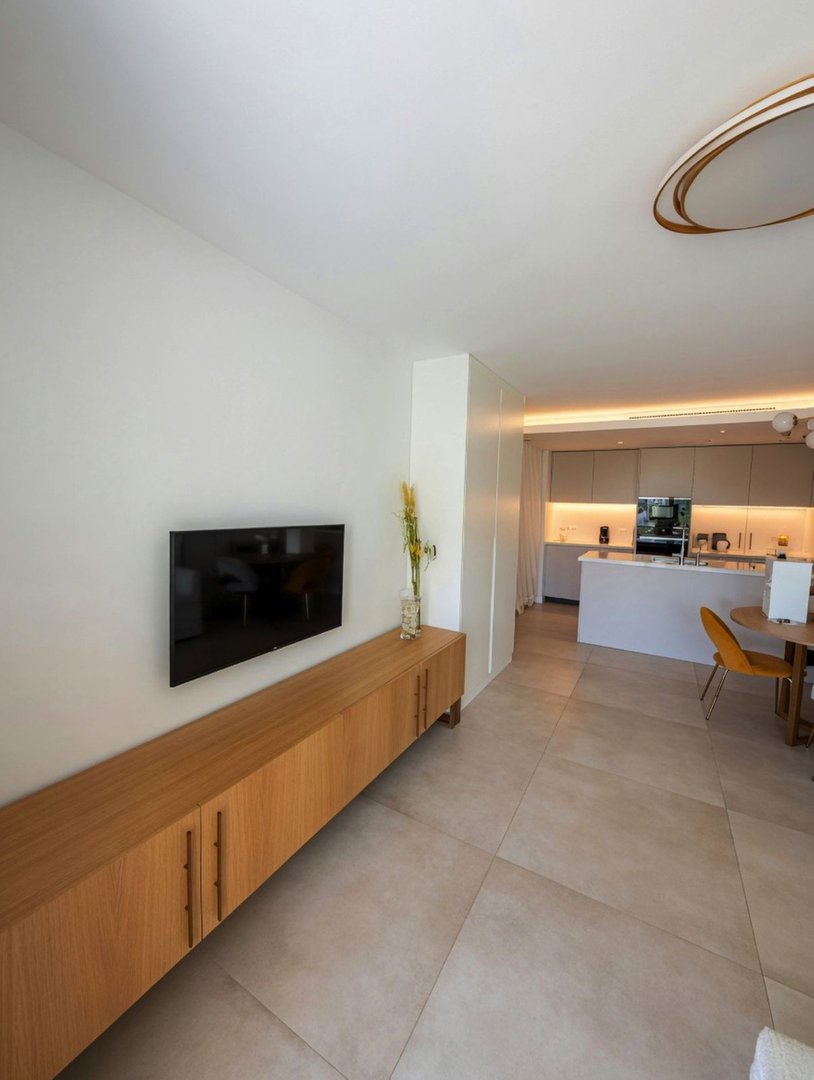 2 Bed Middle Floor Apartment in San Pedro de Alcántara