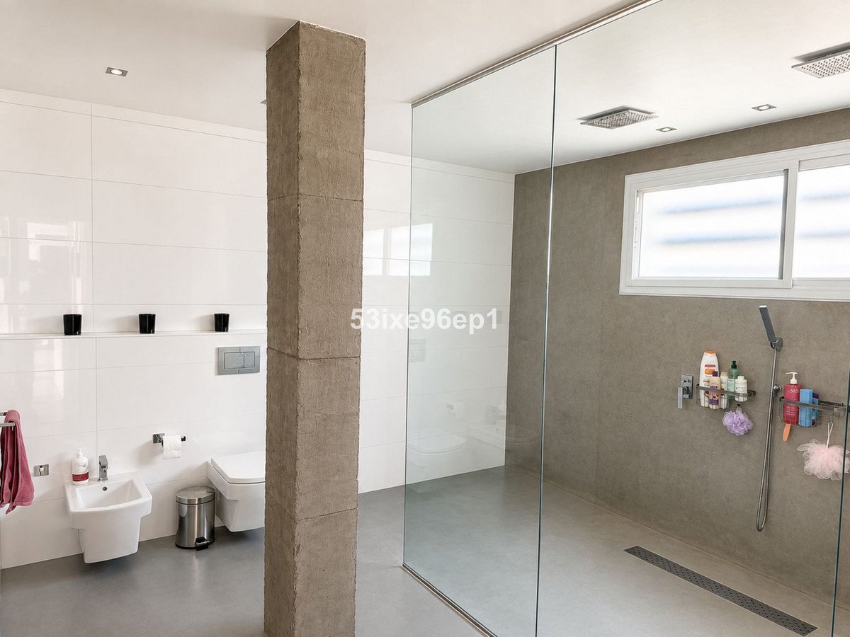 3 Bed Semi-Detached House in Nueva Andalucía