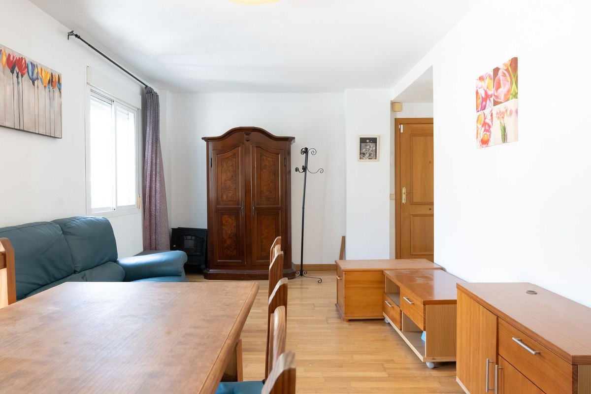 2 Bed Penthouse in Benahavís