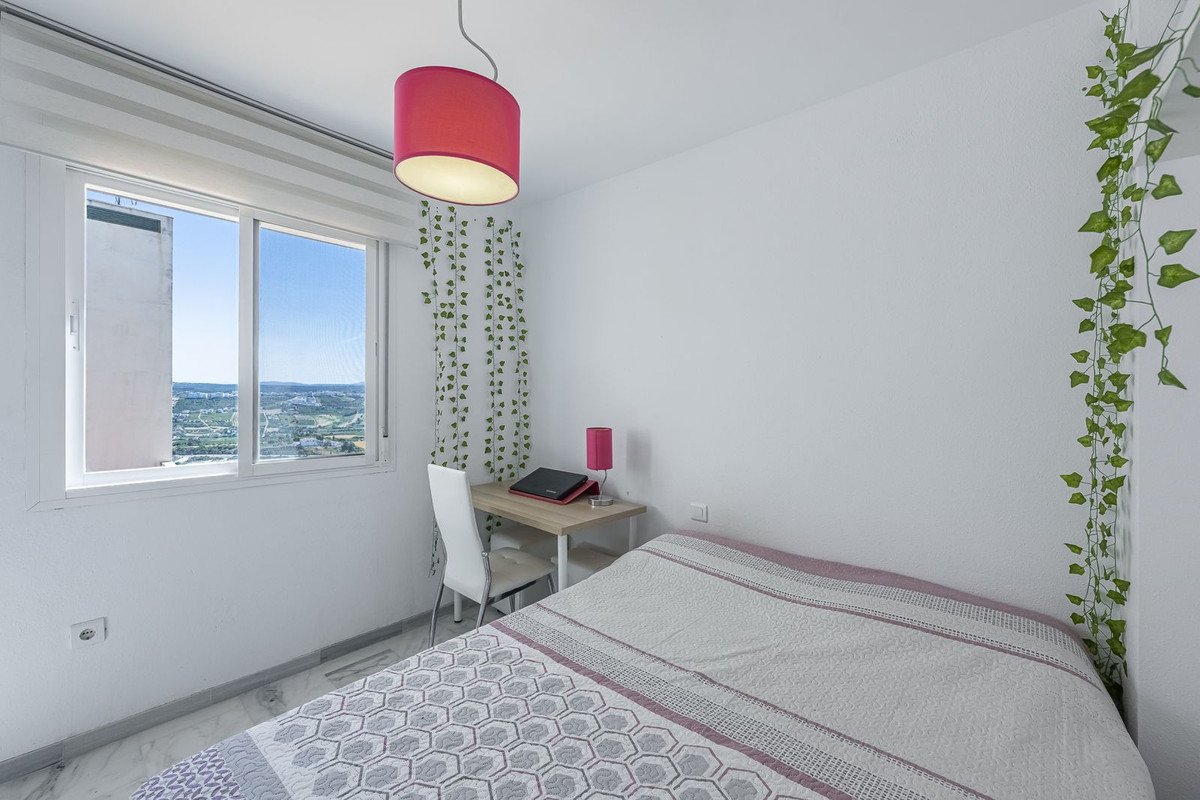 3 Bed Middle Floor Apartment in Casares Playa