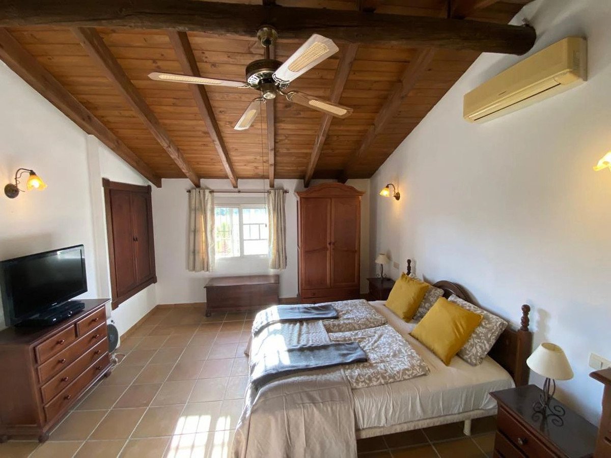 4 Bed Finca - Cortijo in Alhaurín el Grande