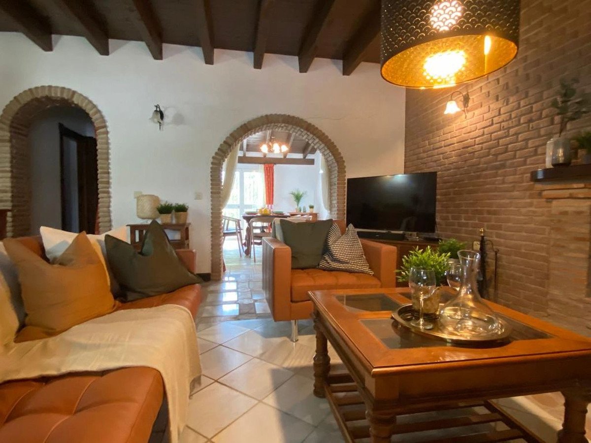 4 Bed Finca - Cortijo in Alhaurín el Grande