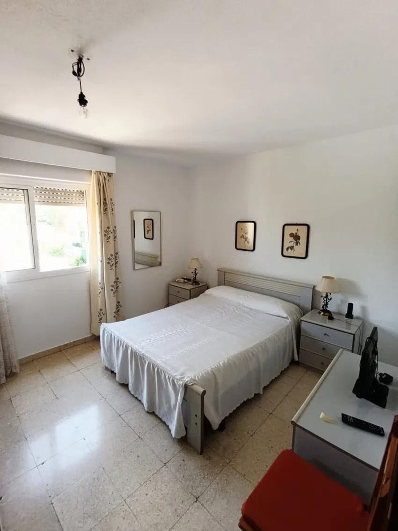 3 Bed Ground Floor Apartment in Málaga Este