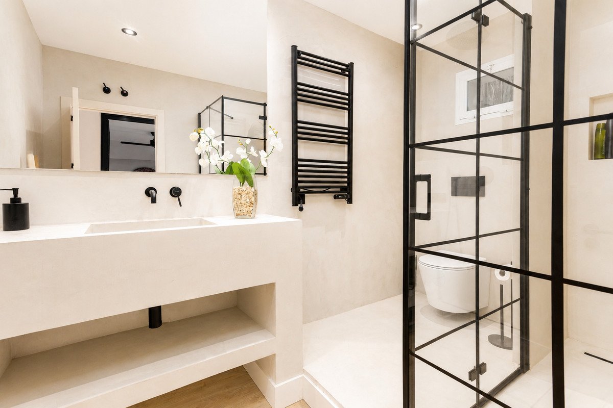 6 Bed Townhouse in Guadalmina Alta