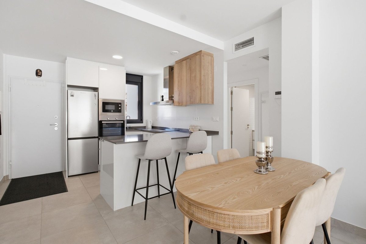 2 Bed Ground Floor Apartment in Villamartin
