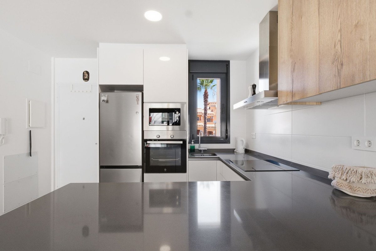 2 Bed Ground Floor Apartment in Villamartin