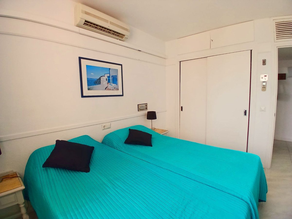 1 Bed Middle Floor Apartment in Fuengirola