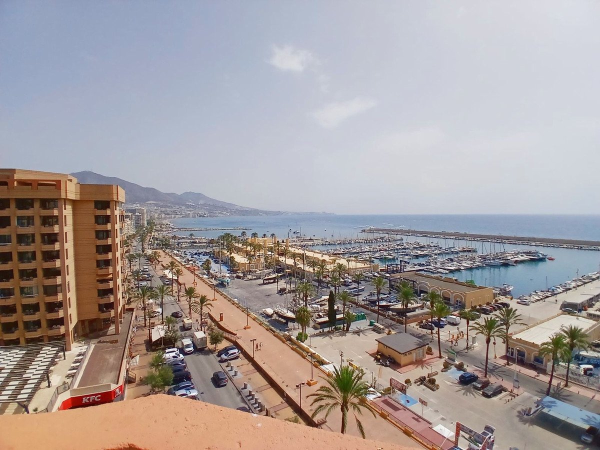 1 Bed Middle Floor Apartment in Fuengirola