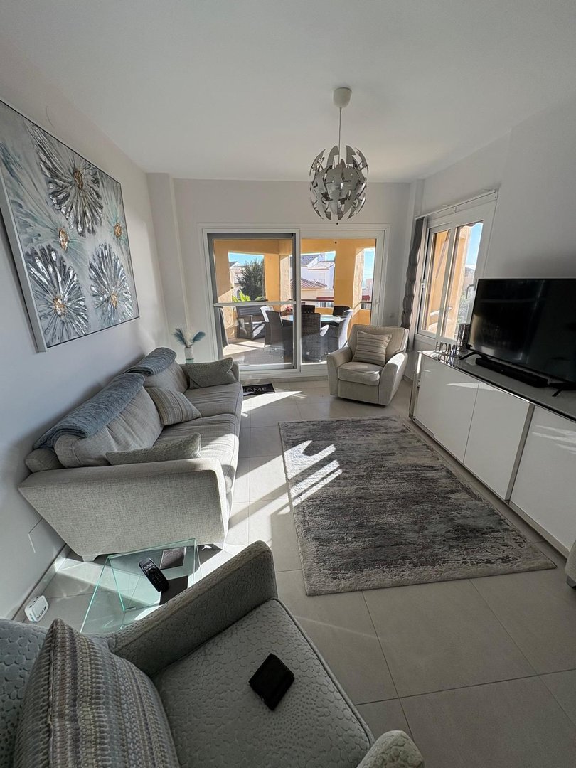 2 Bed Ground Floor Apartment in Benalmadena Pueblo