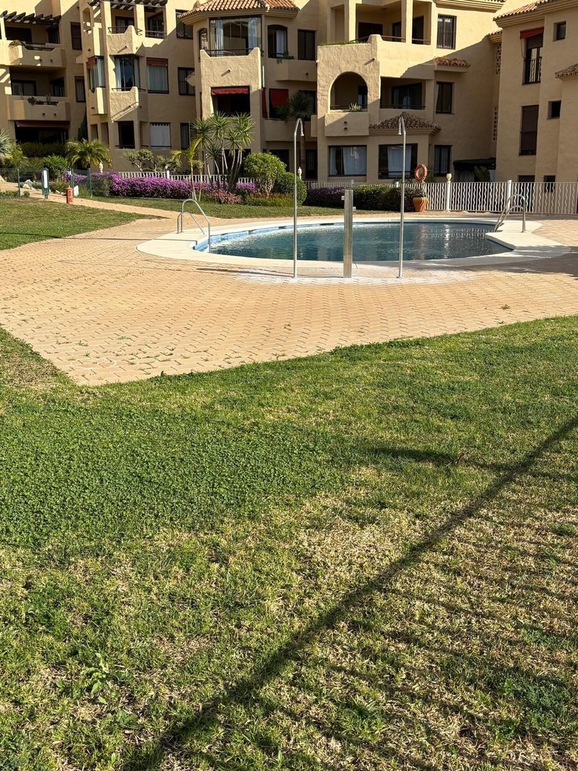 2 Bed Ground Floor Apartment in Benalmadena Pueblo