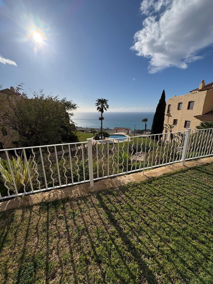 2 Bed Ground Floor Apartment in Benalmadena Pueblo