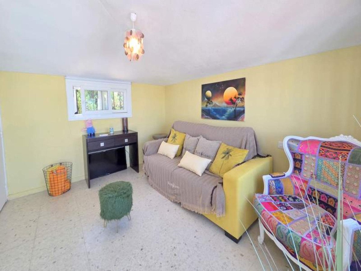 5 Bed Detached Villa in Manilva