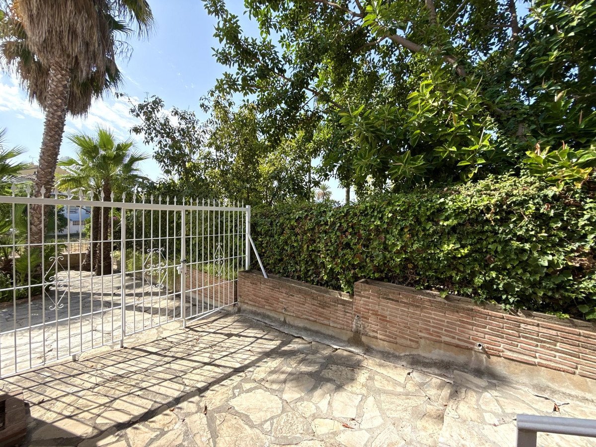 3 Bed Semi-Detached House in San Pedro de Alcántara