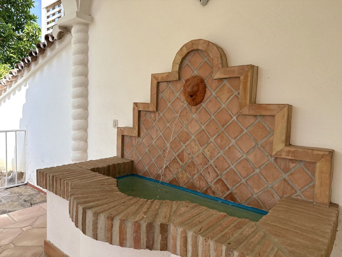 3 Bed Semi-Detached House in San Pedro de Alcántara
