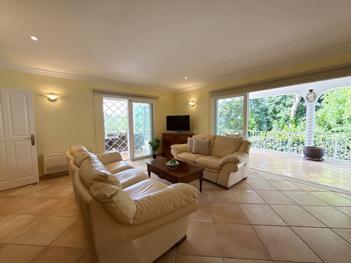 3 Bed Semi-Detached House in San Pedro de Alcántara