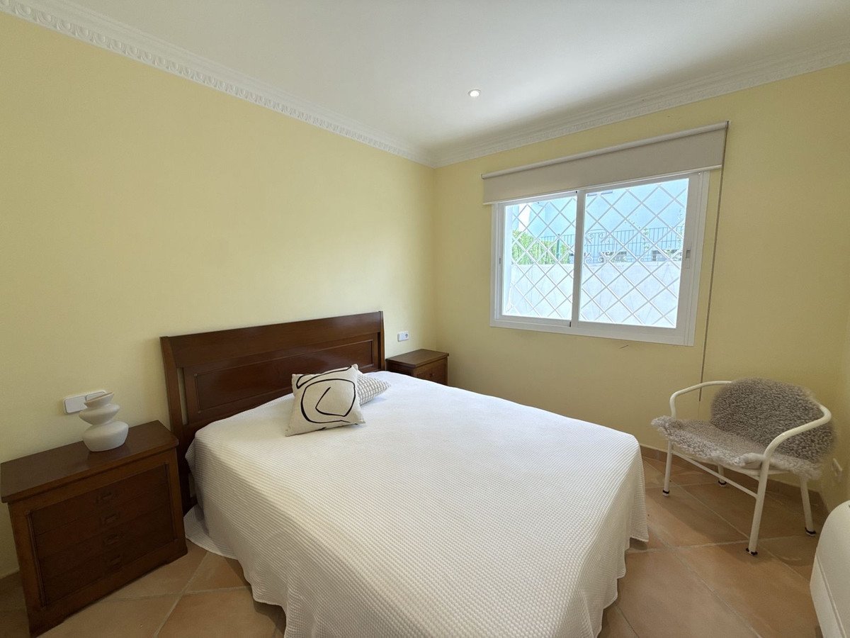 3 Bed Semi-Detached House in San Pedro de Alcántara