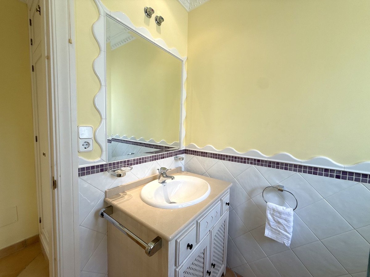 3 Bed Semi-Detached House in San Pedro de Alcántara