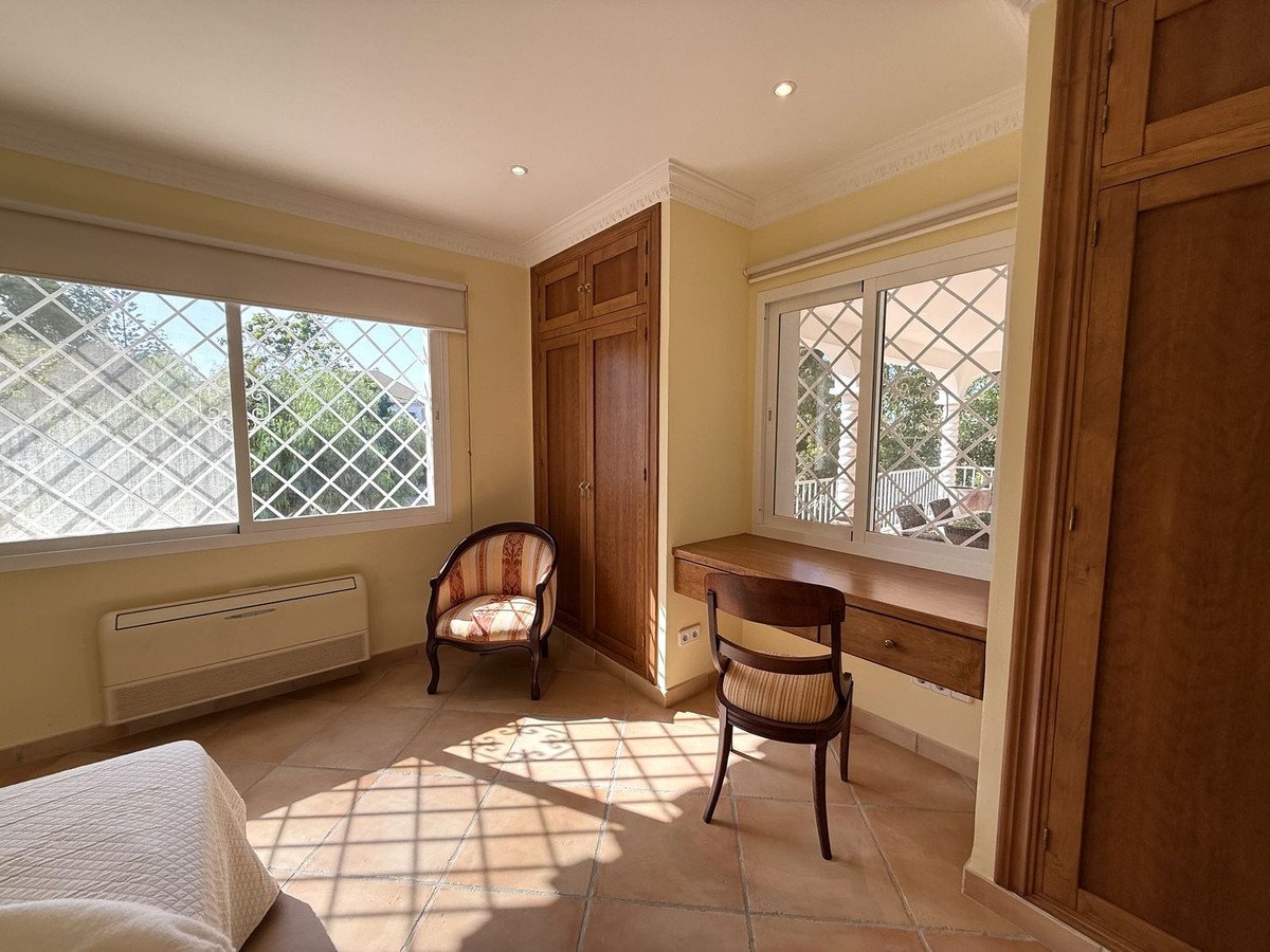 3 Bed Semi-Detached House in San Pedro de Alcántara