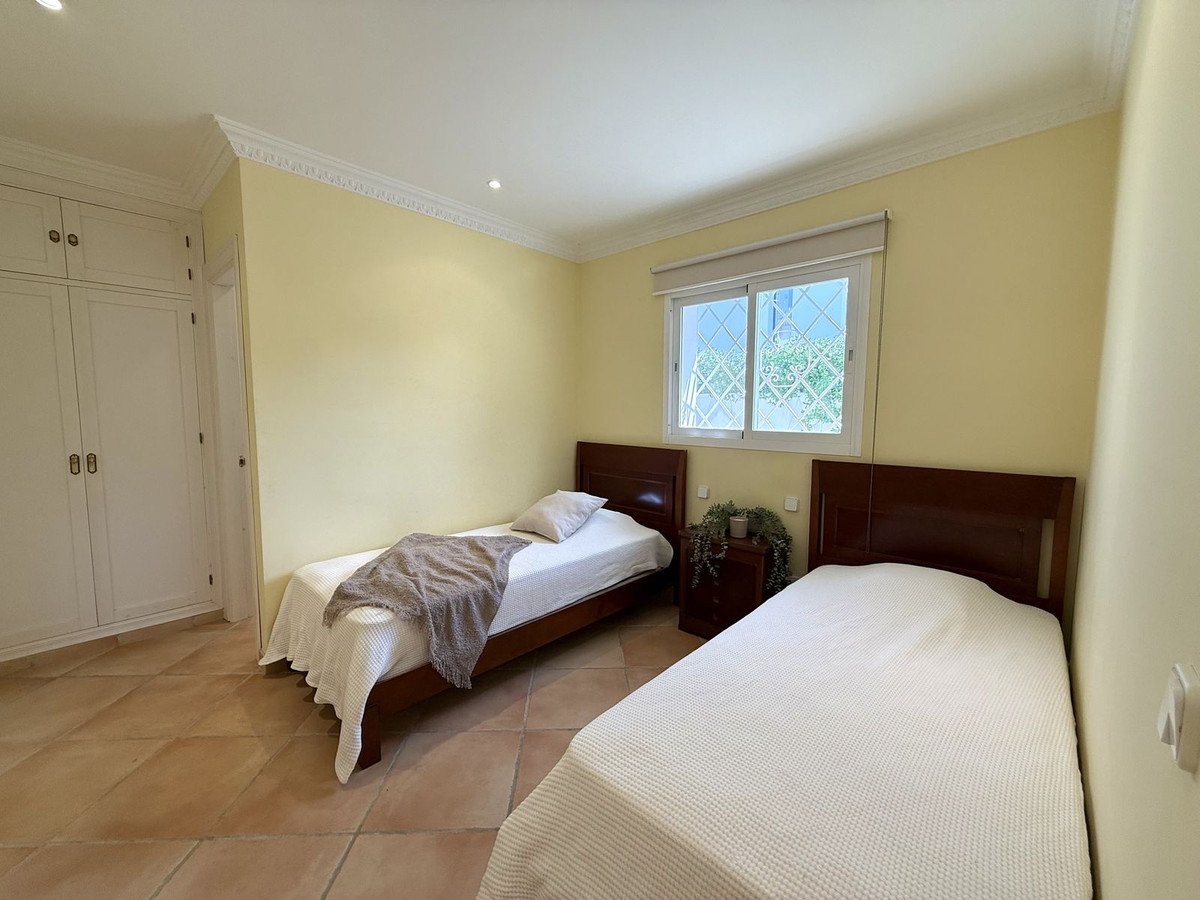 3 Bed Semi-Detached House in San Pedro de Alcántara