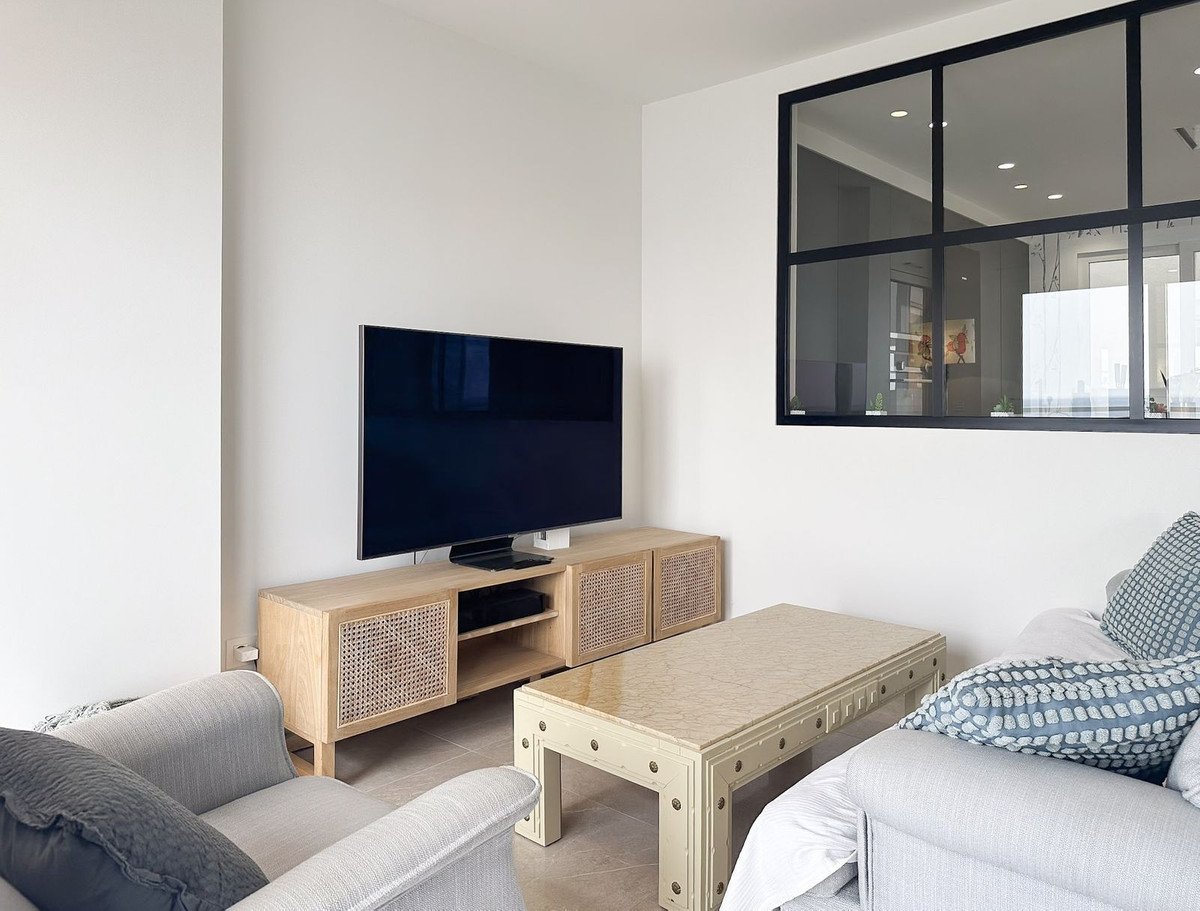 3 Bed Middle Floor Apartment in Fuengirola