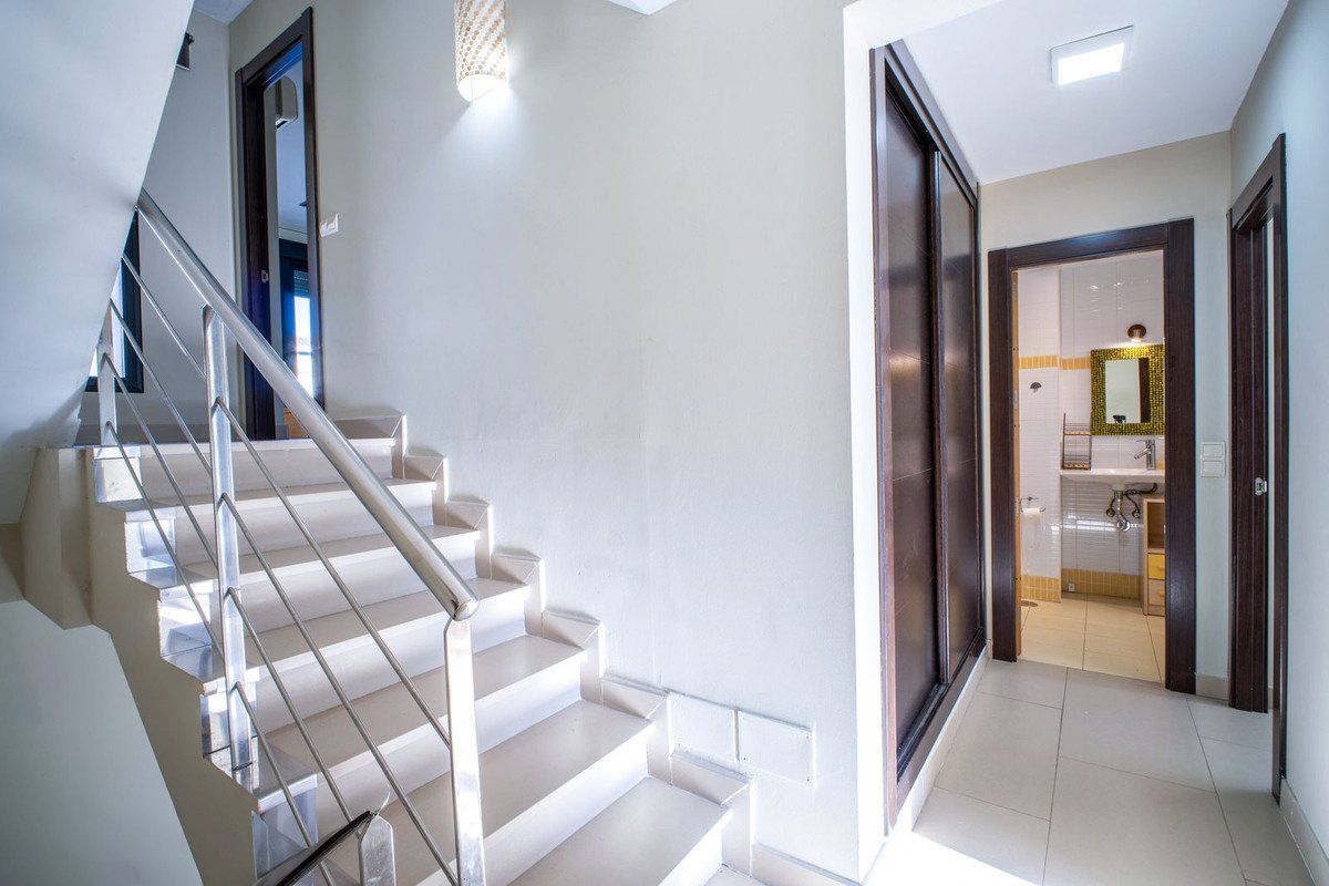 4 Bed Townhouse in Estepona