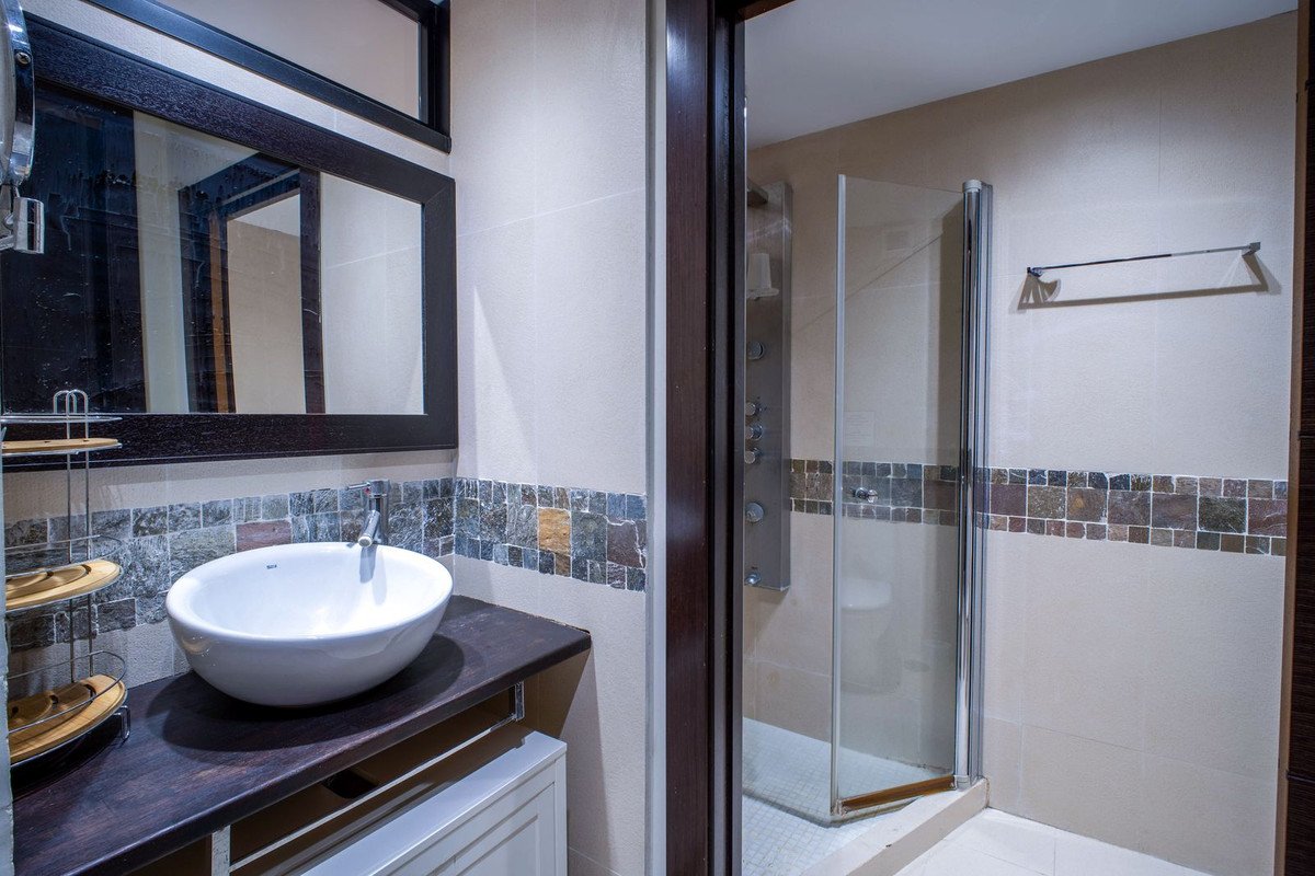 4 Bed Townhouse in Estepona