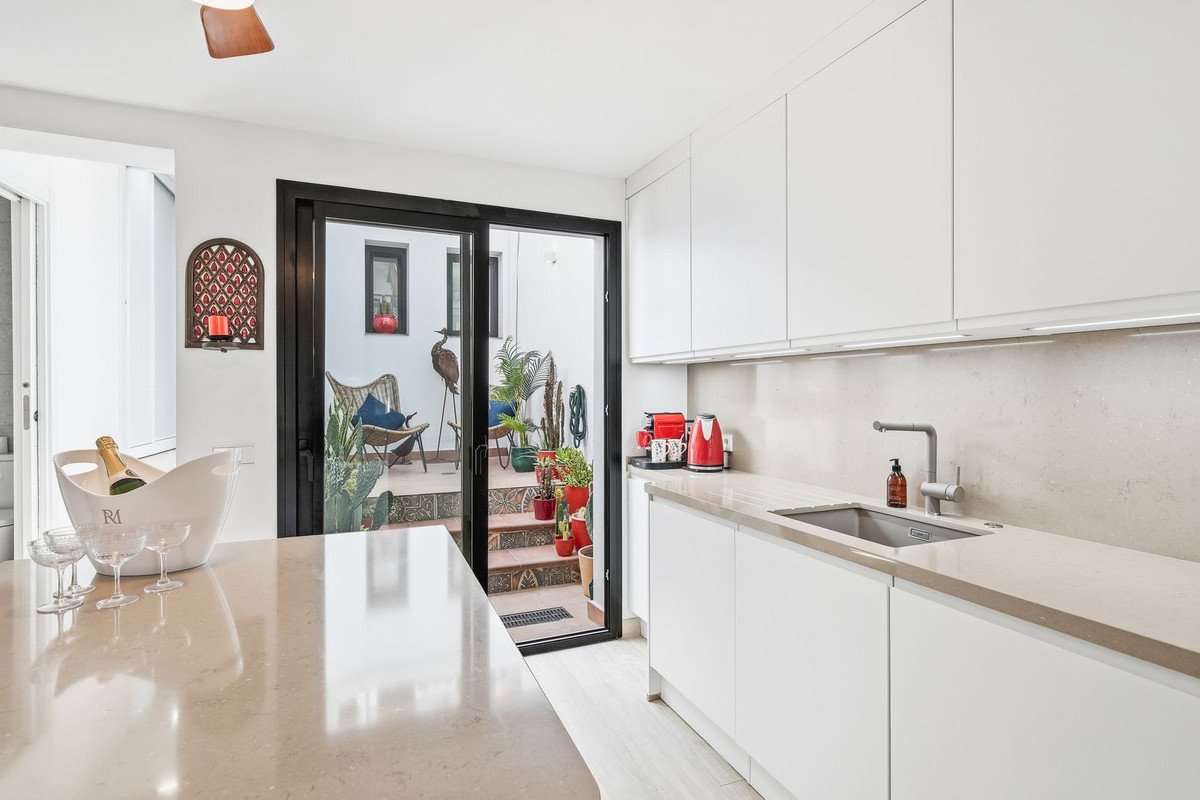 4 Bed Townhouse in Estepona