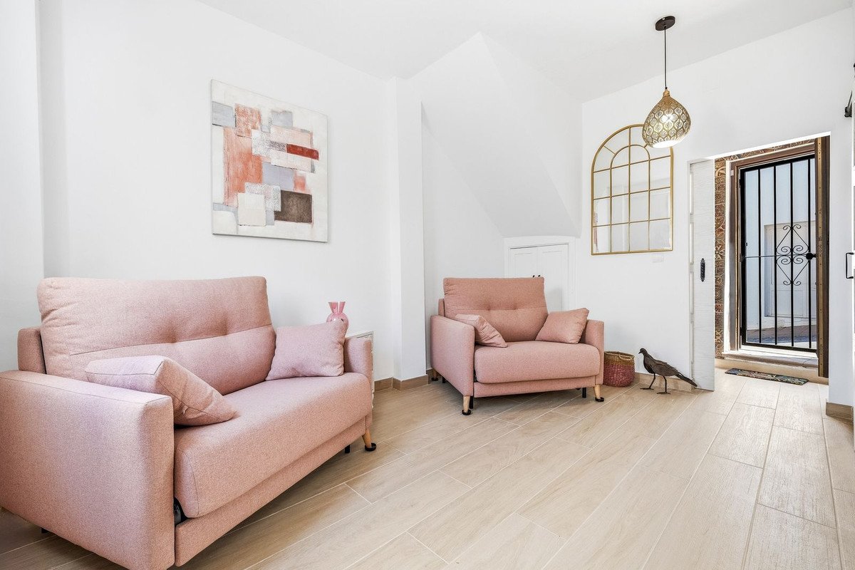 4 Bed Townhouse in Estepona