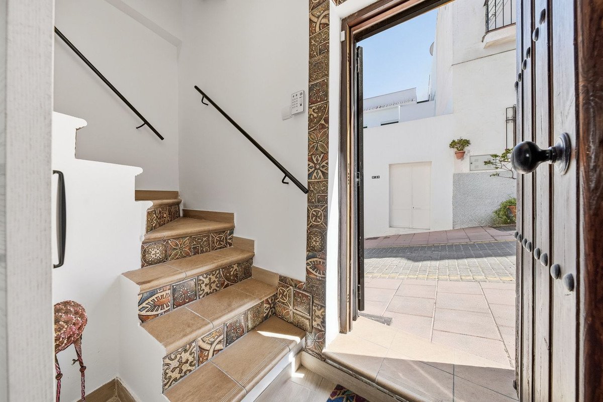 4 Bed Townhouse in Estepona