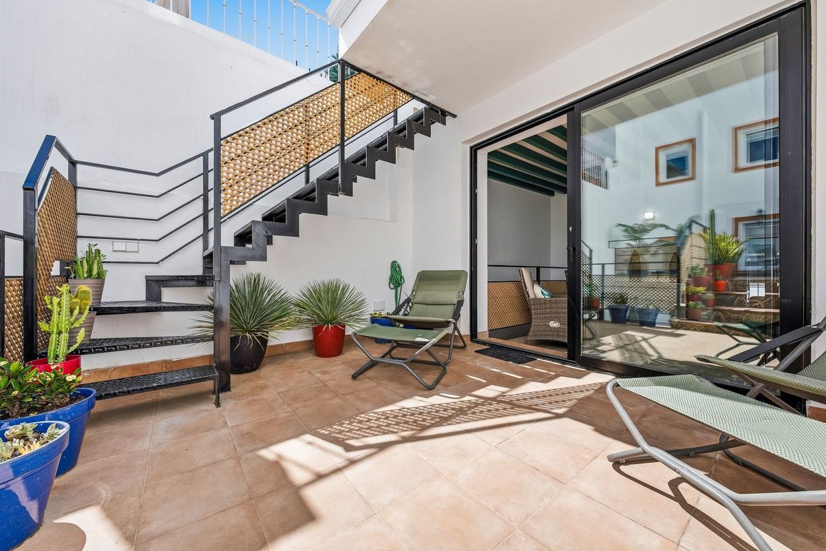 4 Bed Townhouse in Estepona
