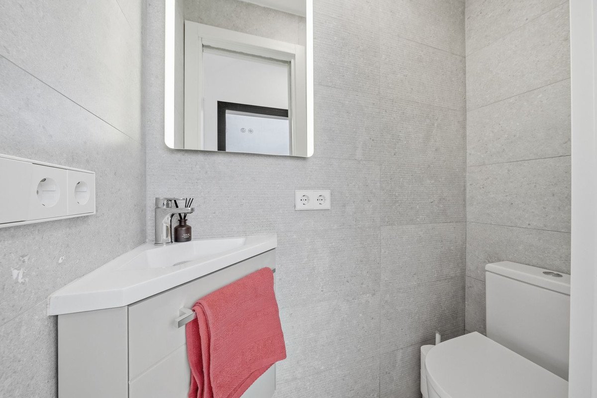 4 Bed Townhouse in Estepona
