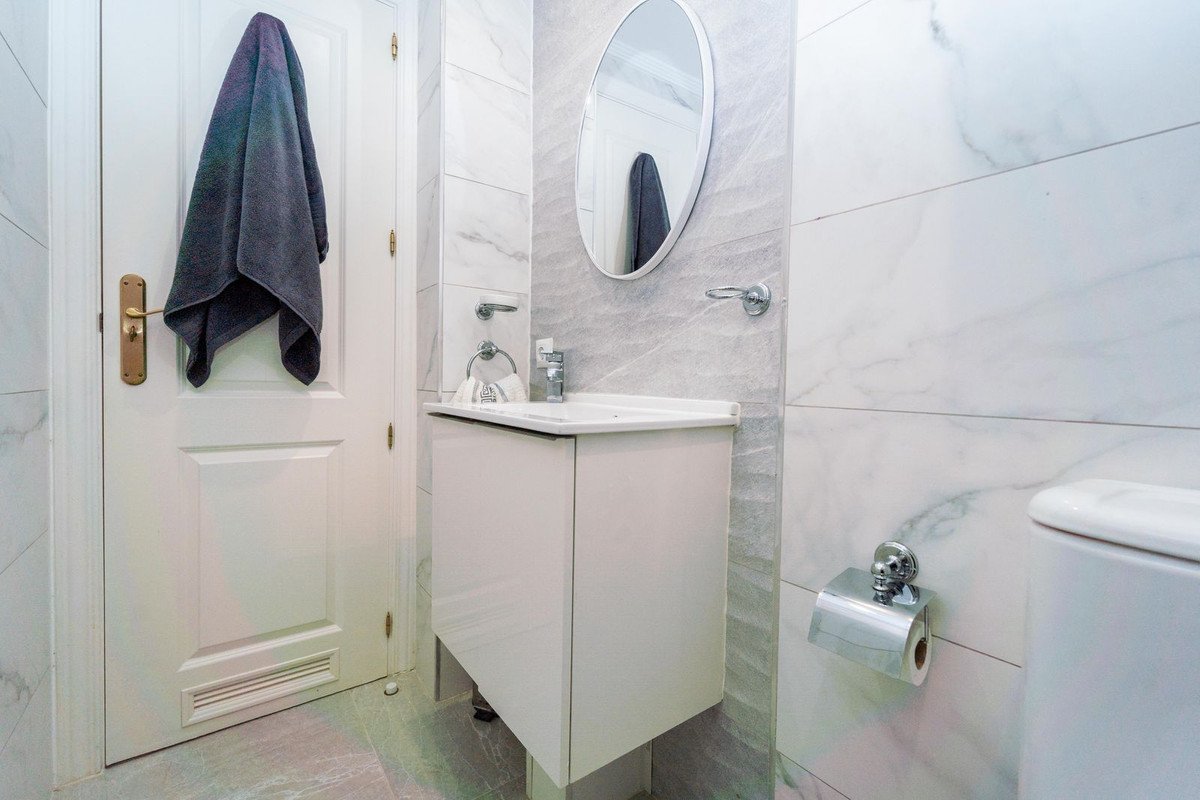 3 Bed Middle Floor Apartment in Torreblanca