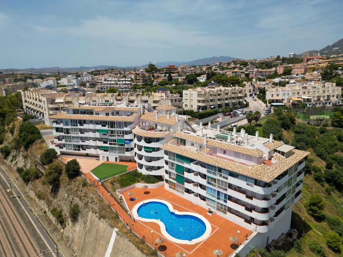 3 Bed Middle Floor Apartment in Torreblanca