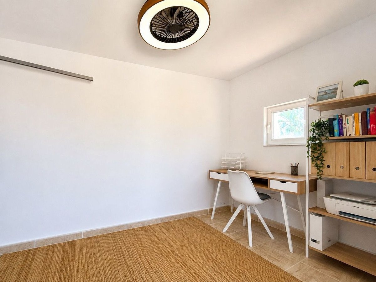 3 Bed Detached Villa in Villamartin