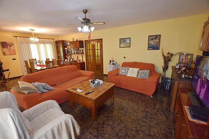 3 Bed Detached Villa in Villamartin