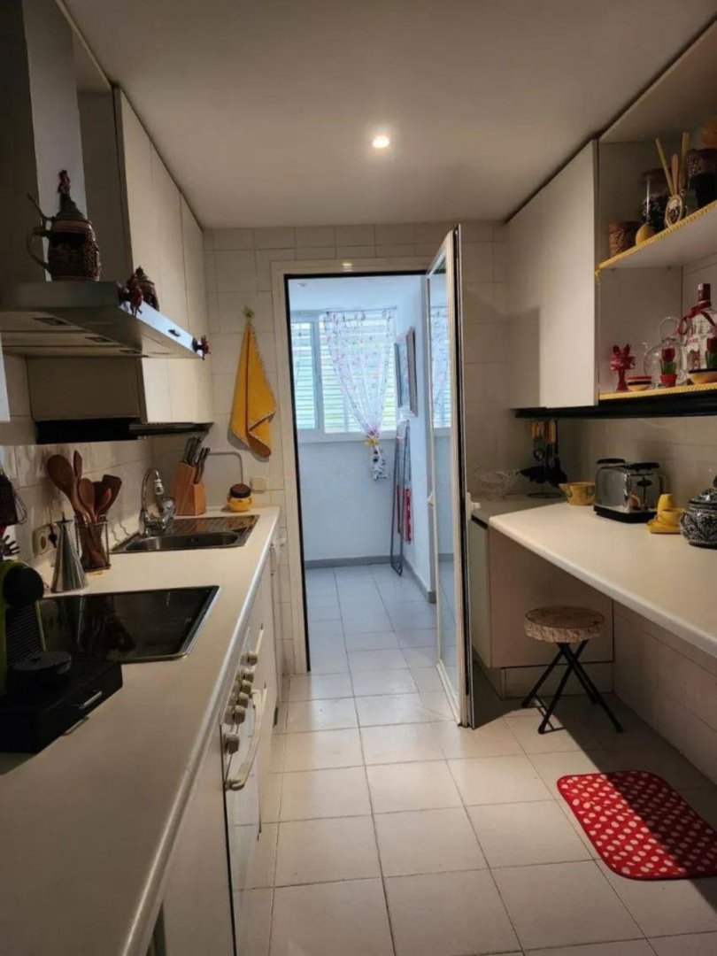 2 Bed Middle Floor Apartment in Puerto Banús