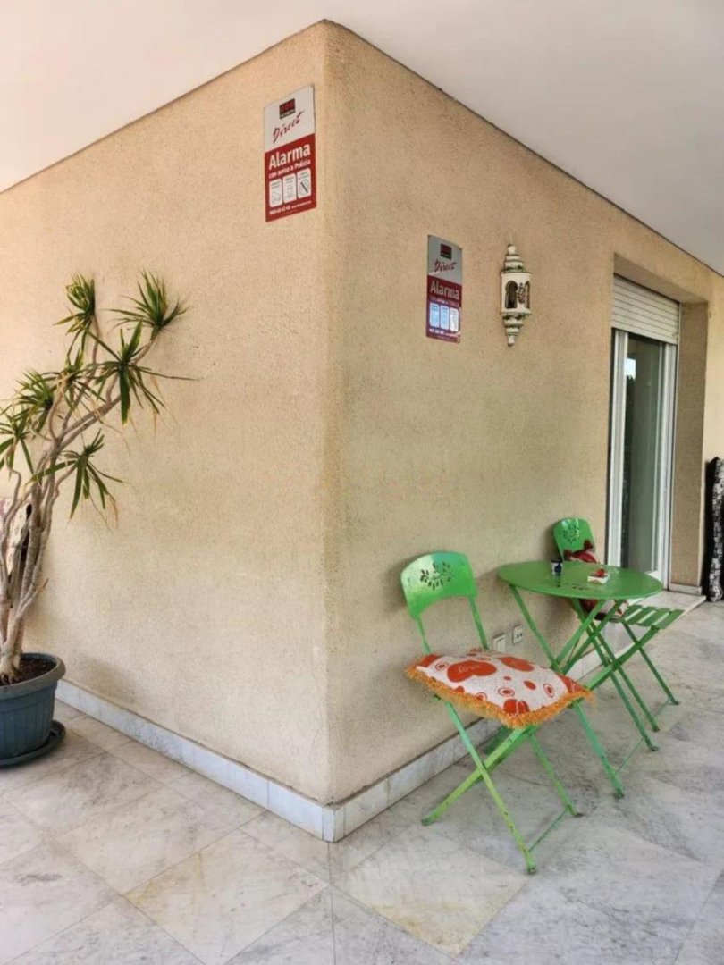 2 Bed Middle Floor Apartment in Puerto Banús