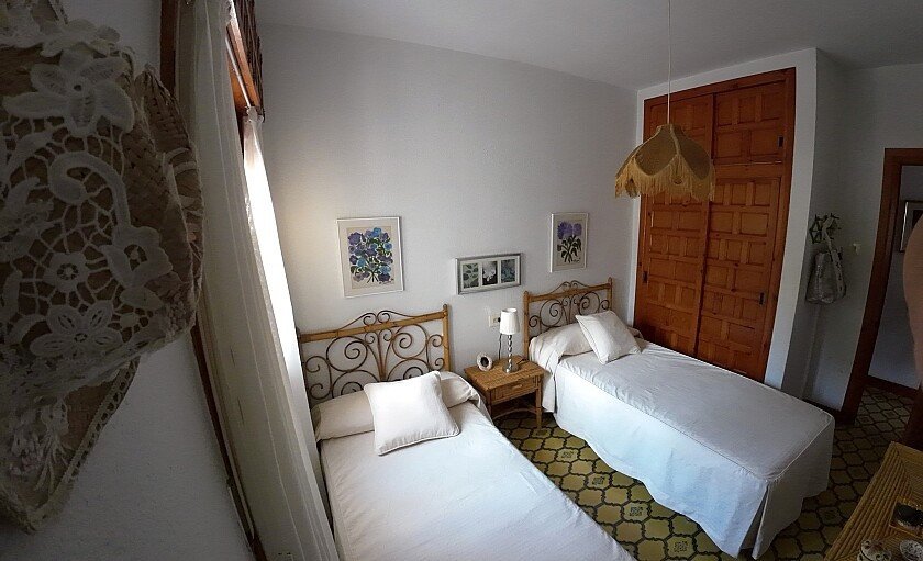 5 Bed Bungalow in Dehesa de Campoamor