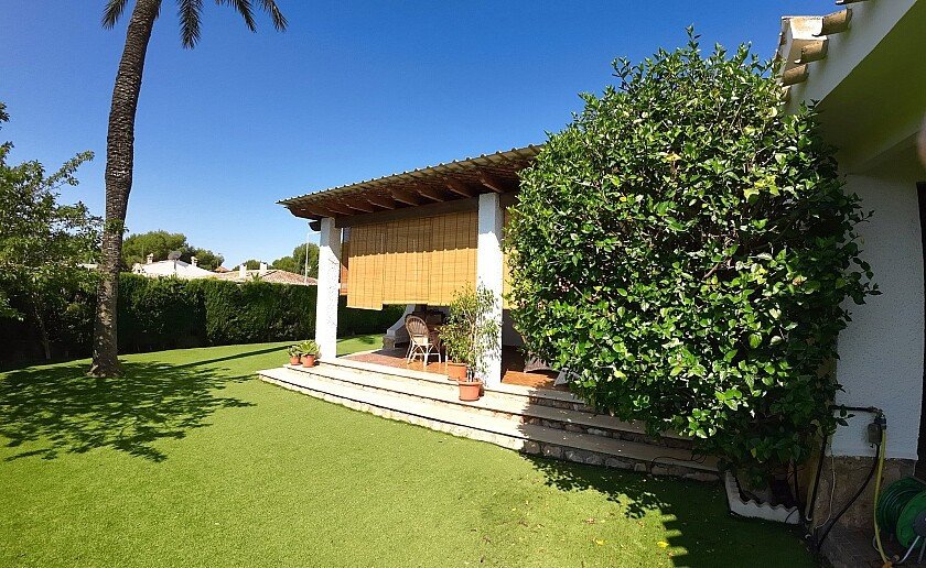 5 Bed Bungalow in Dehesa de Campoamor