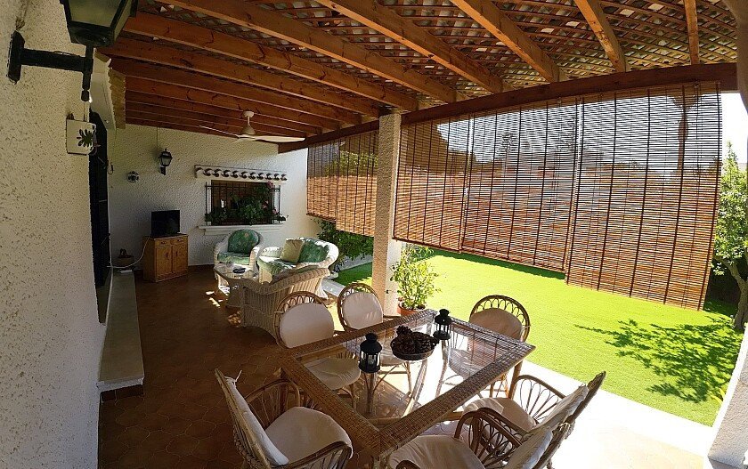 5 Bed Bungalow in Dehesa de Campoamor