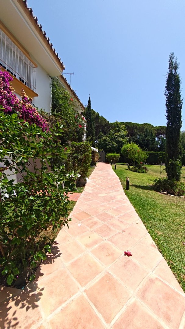 4 Bed Townhouse in Marbesa