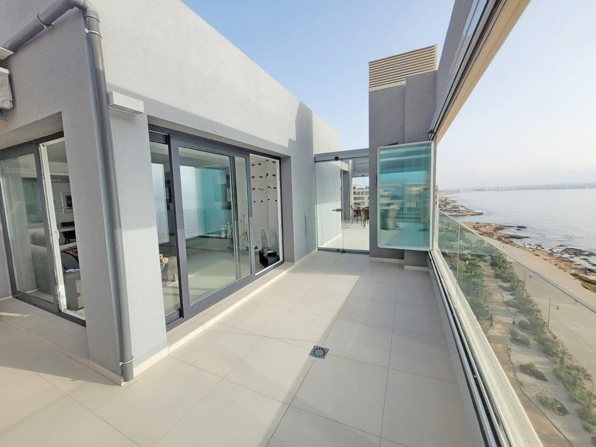 3 Bed Penthouse in Punta Prima