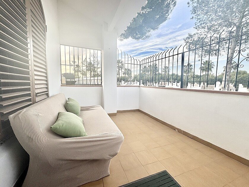 4 Bed Detached Villa in Villamartin