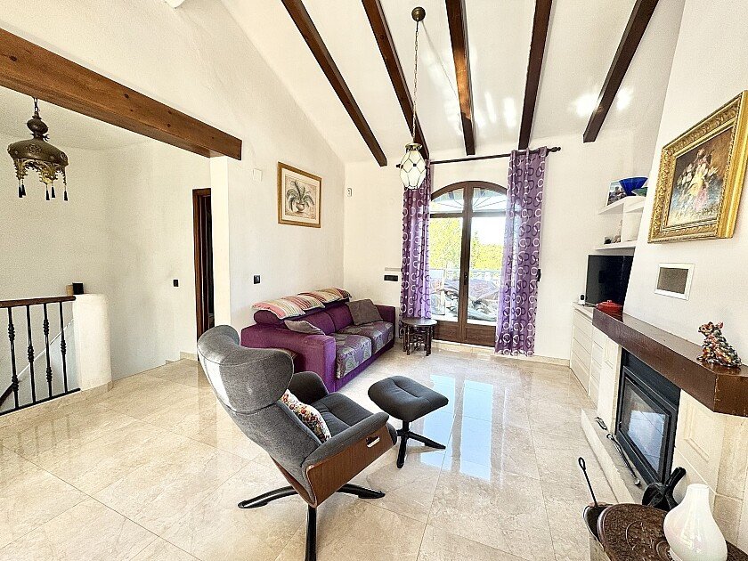 4 Bed Detached Villa in Villamartin