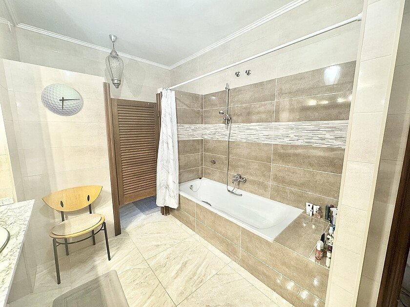 4 Bed Detached Villa in Villamartin
