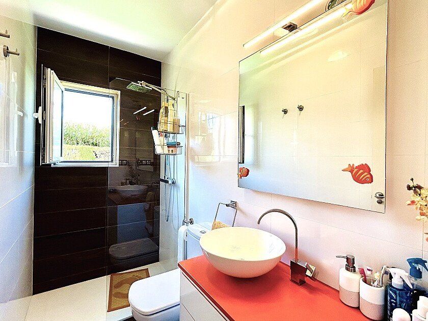 3 Bed Detached Villa in Cabo Roig